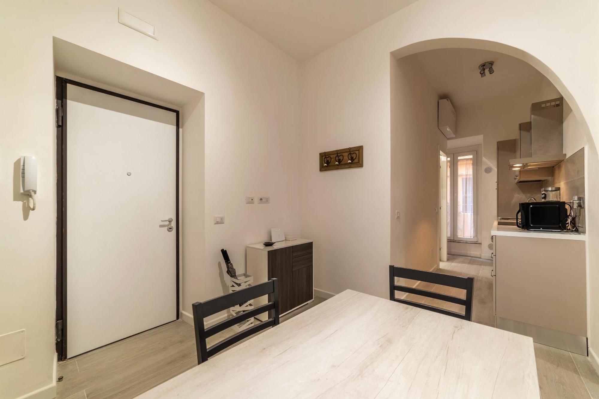 Terme Di Traiano Apartment - 10 Min Dal Colosseo Roma Exterior foto